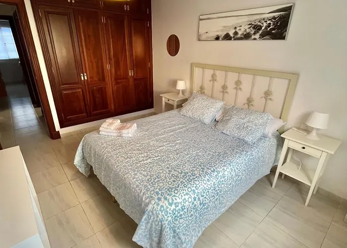 A Pie De Playa Con Amplia Terraza