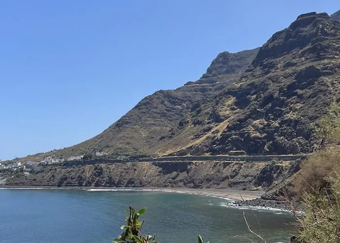 A Pie De Playa Con Amplia Terraza El Puertito